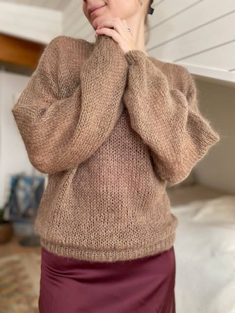 Handgestrickter Pullover