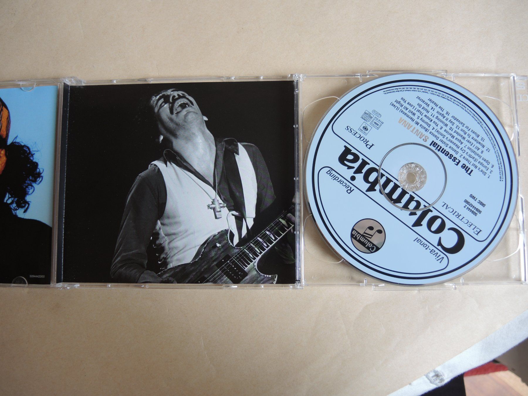 CD: Doppel CD - Santana the essential – Usato da Rorschach venduto da maeck8 2