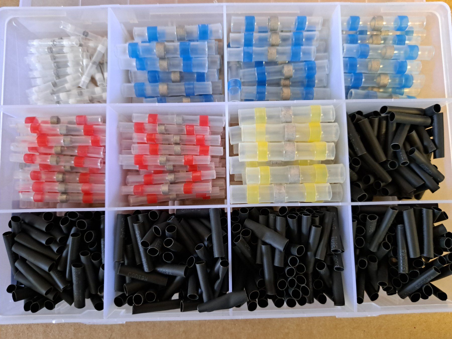 Componenti elettronici: Lötverbinder Set mit Schrumpfschläuchen Set – Nuovo e nell'imballaggio originale da Widnau venduto da Senna7 1