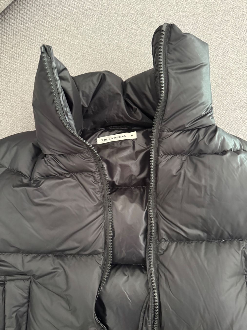 Giacche: Daunenjacke schwarz GR.38 – Nuovo (secondo la descrizione) da Thun venduto da kth_ng29 1