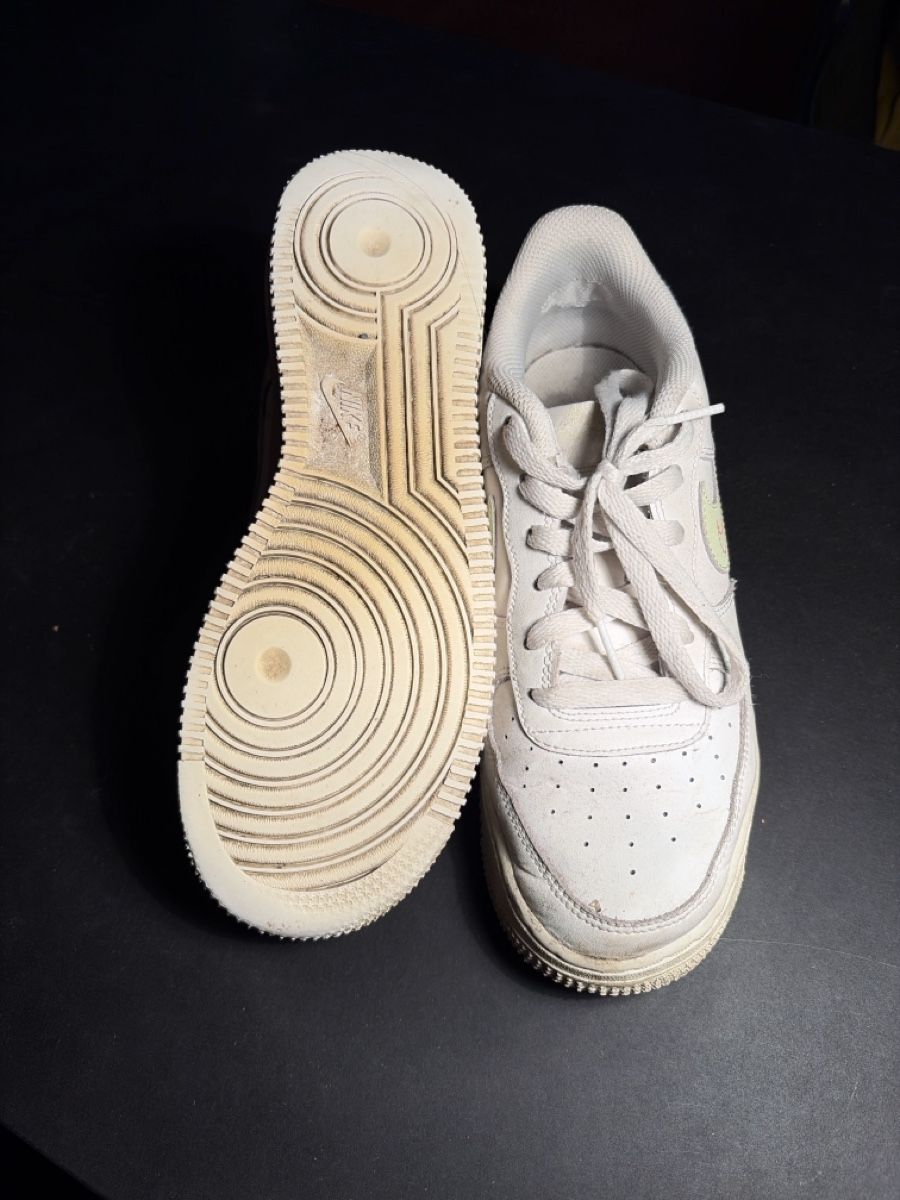 Nike Chaussures hommes: Sneaker Nike Air Force 1 – D'occasion à Uster par lucabruegger 2