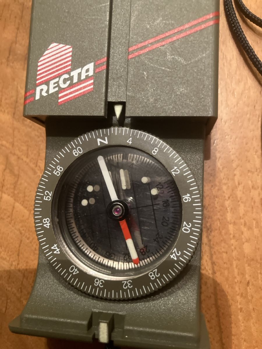 Recta GPS & Strumenti di misurazione: RECTA Kompass Typ DP 2, Schweizer Militärkompass, Top Zustan – Usato da Bichwil venduto da Bac2 1