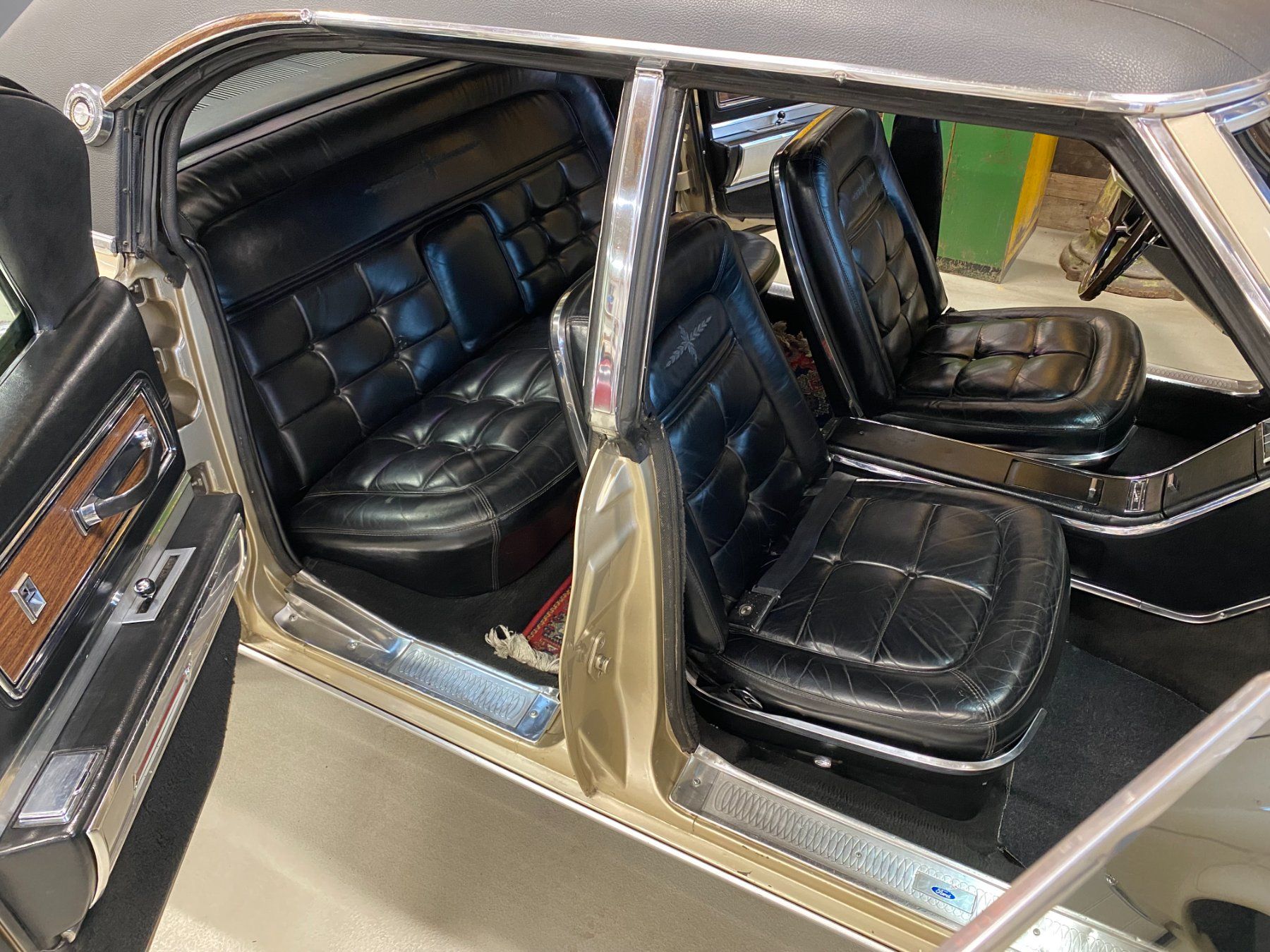 Ford (Usa) Autos: Ford Thunderbird Landau – D'occasion à Rafz par CuCaRafz 6
