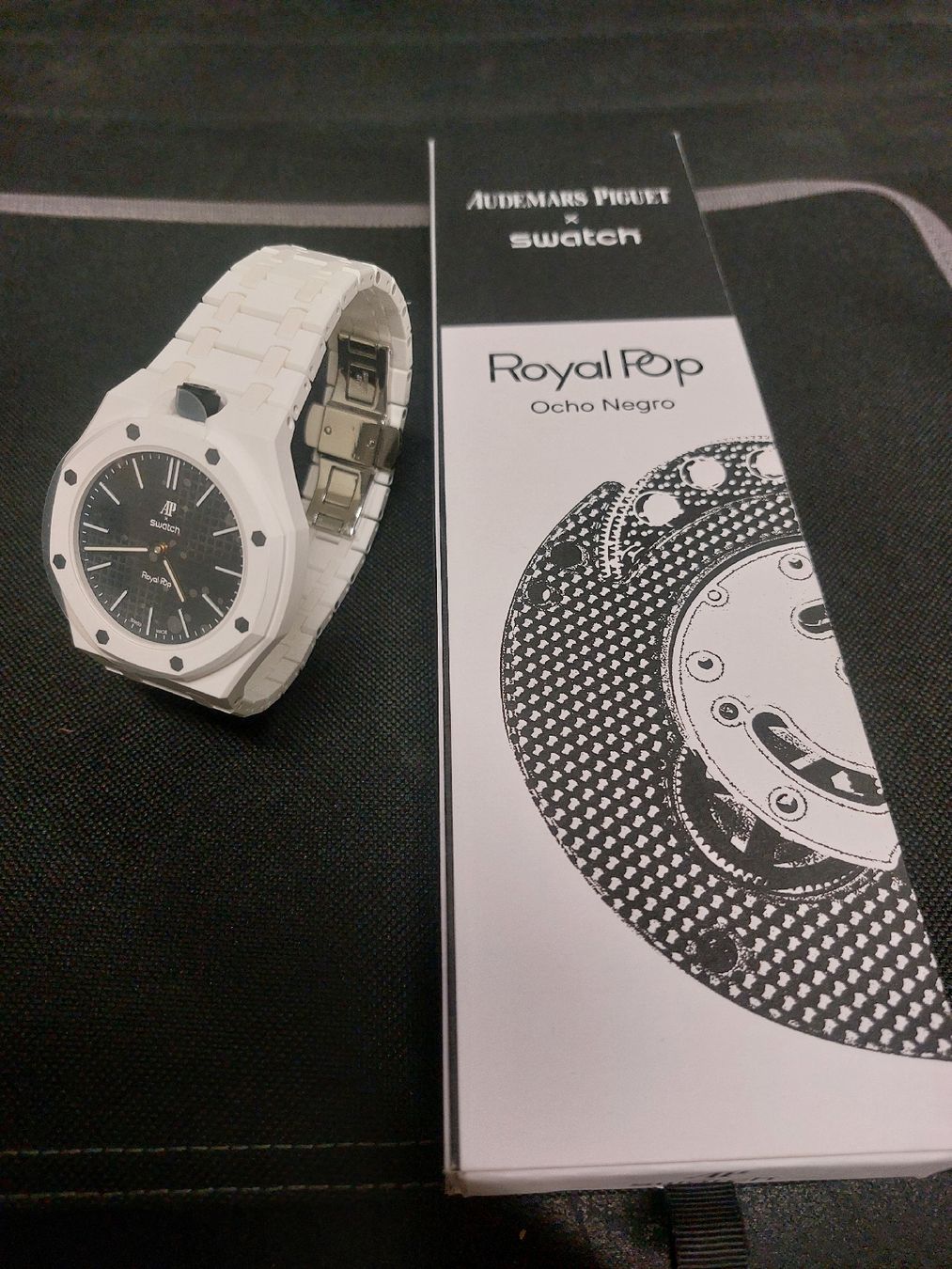 Swatch Uhren: Swatch Royal Pop – Neu und originalverpackt aus Orpund von Sputn1k 3