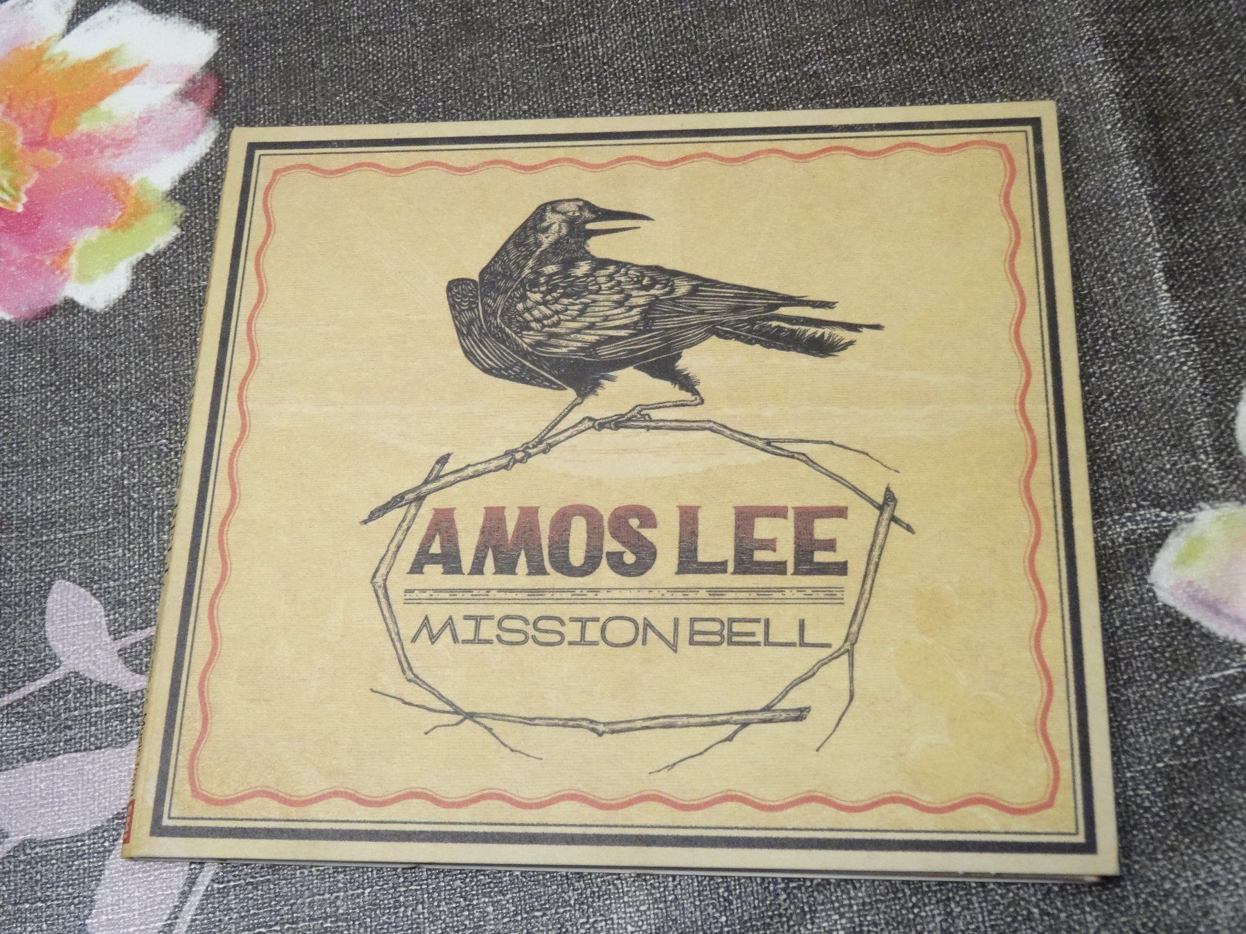 CDs: Amos Lee - Mission Bell CD – Gebraucht aus Olten von Disc-Ausverkauf
