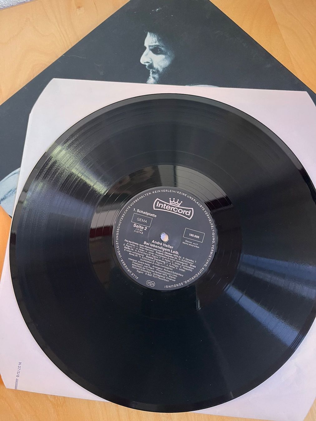 Dischi in vinile: André Heller : Bei lebendigem Leib, Schallplatte – Usato da Rüdlingen venduto da Timber_11 4