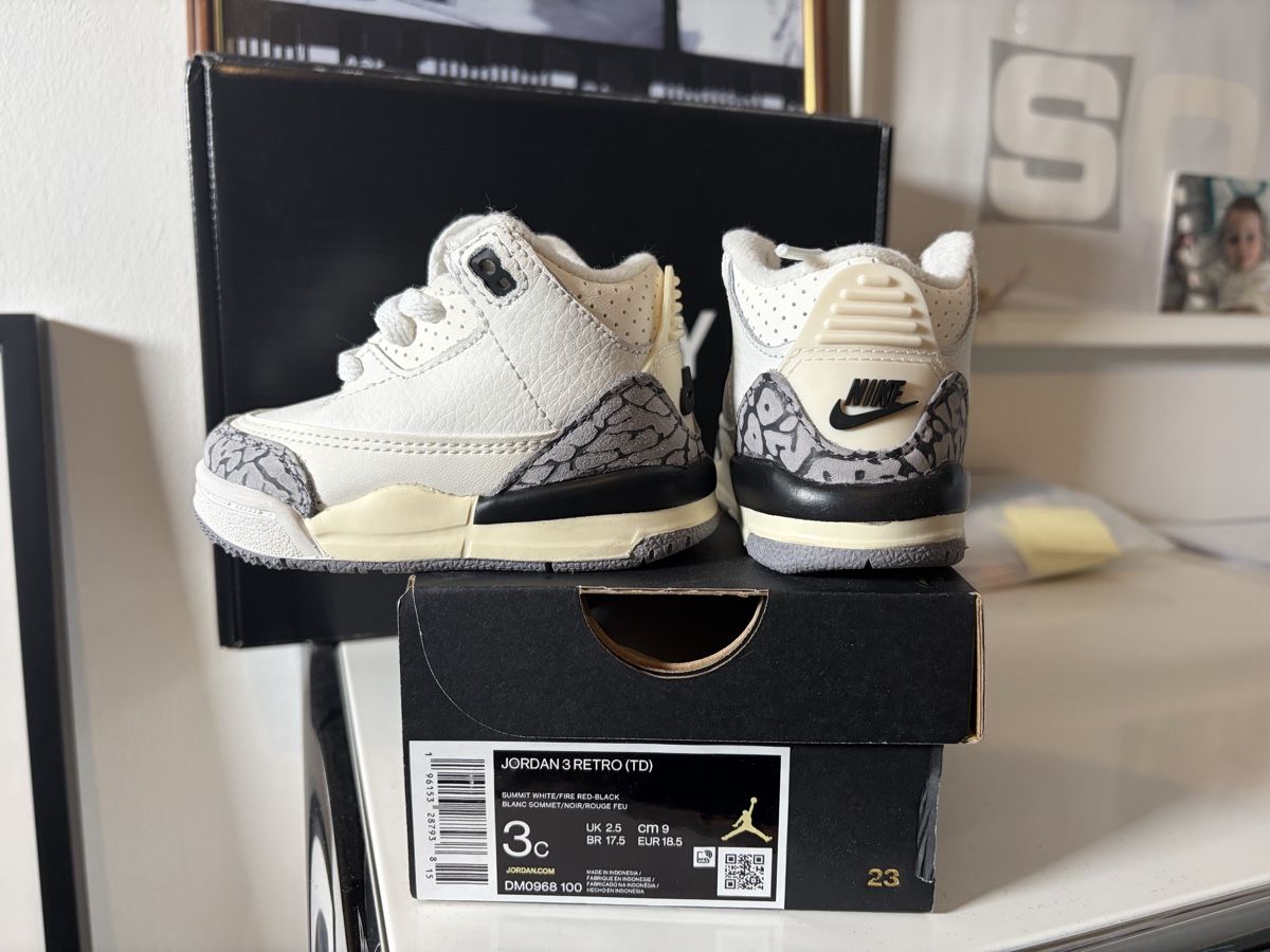 Jordan Scarpe per ragazzi: Jordan 3 Retro / eu18.5 / neu – Nuovo e nell'imballaggio originale da Wittenbach venduto da therealmoonstone