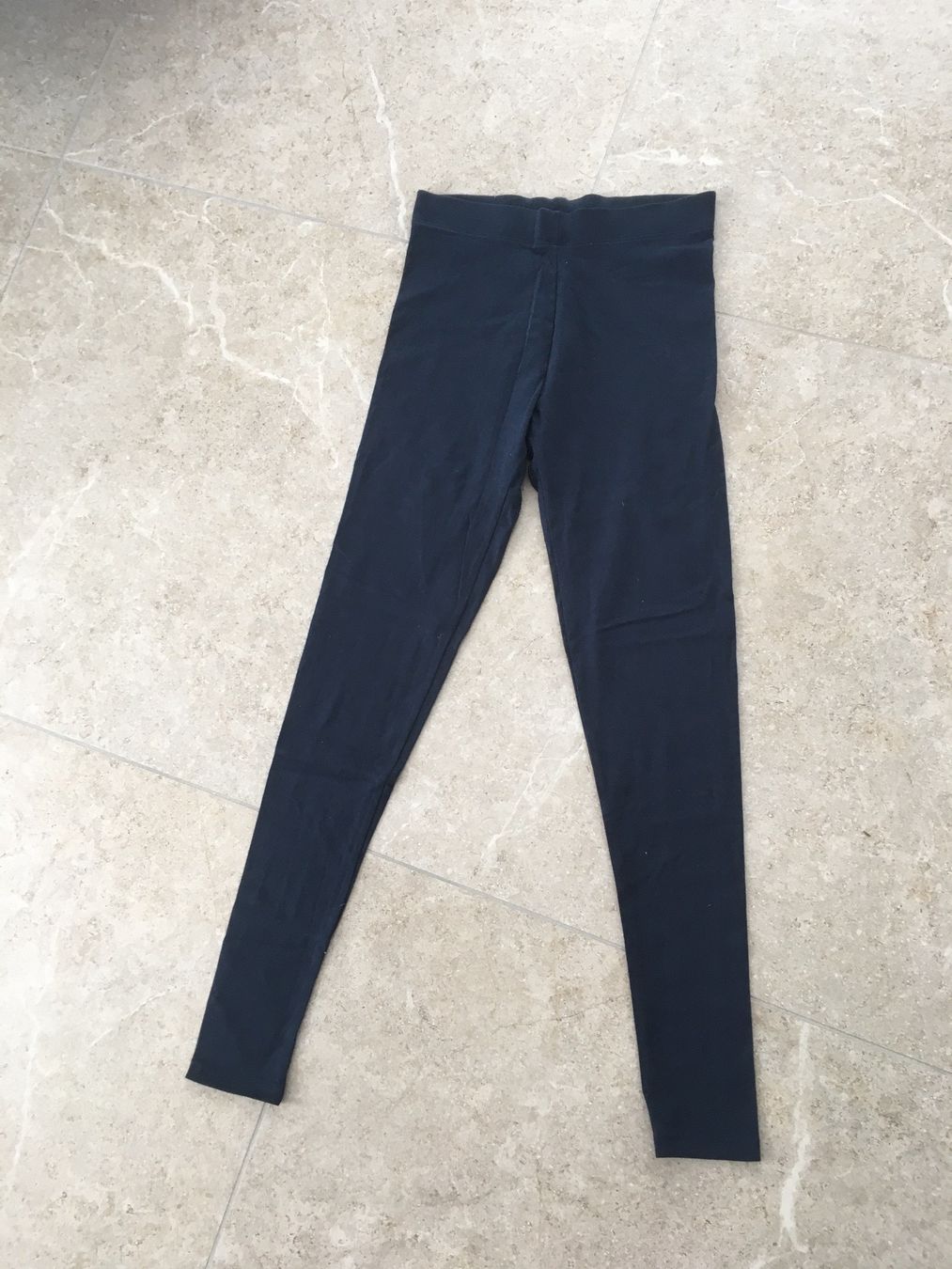 Leggings: Neue Leggins marineblau Gr. S – Nuovo e nell'imballaggio originale da Gächlingen venduto da Tara_devi