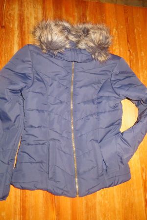 H&M Winterjacke Gr. 152, wie neu