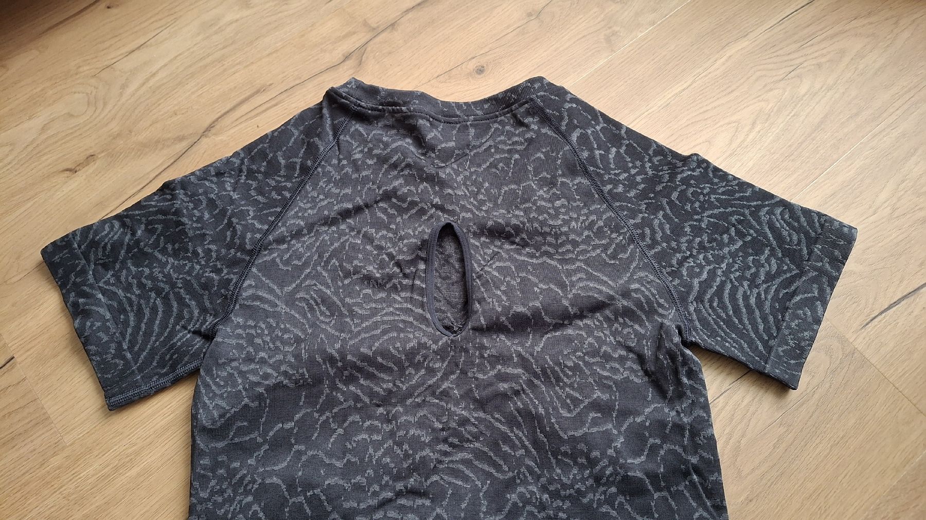 Gymshark Tops: gymshark top gr. XL – Gebraucht aus Wil SG von FionaSmile 2