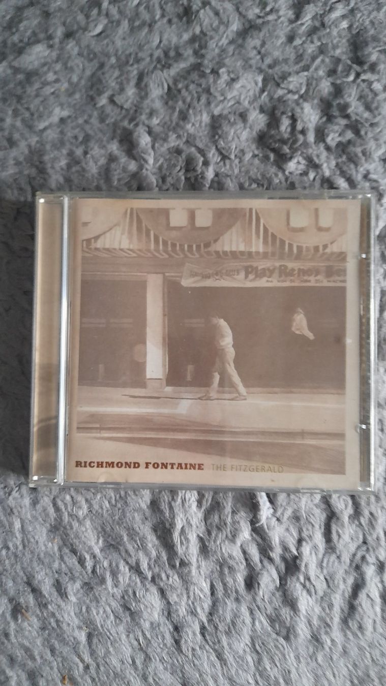 CD: RICHMOND FONTAINE    THE FITZGERALD    CD – Usato da Wetzikon ZH venduto da Ramones01