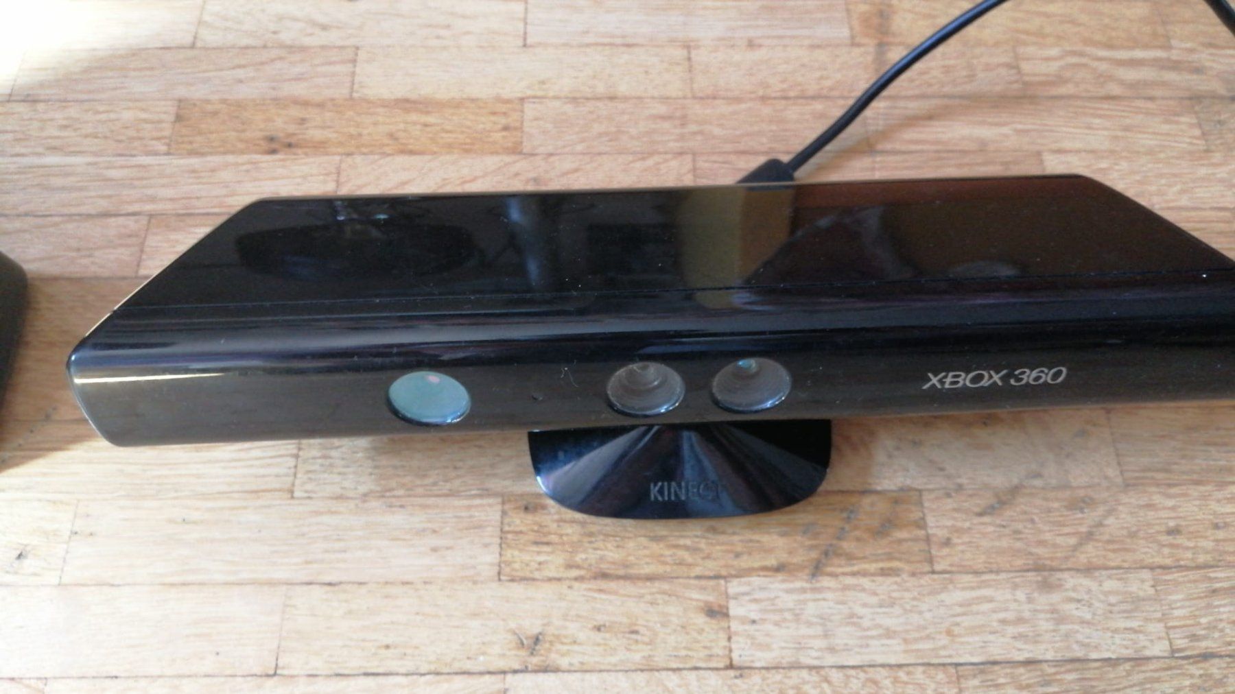 Microsoft Console: Xbox 360 + Kinect, manette compatible, kit conduite, 21jeux – Usato da Genève venduto da tremmetri 4