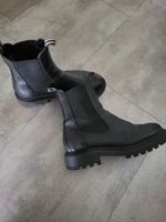Chelsea Boots schwarz Leder Profilsohle guter Zustand