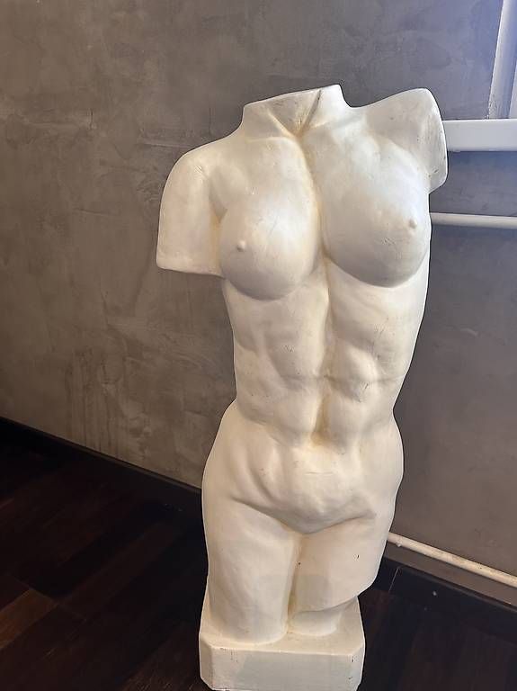 Sculture & Statue: Gips Dorso – Usato da Grenchen venduto da benu01