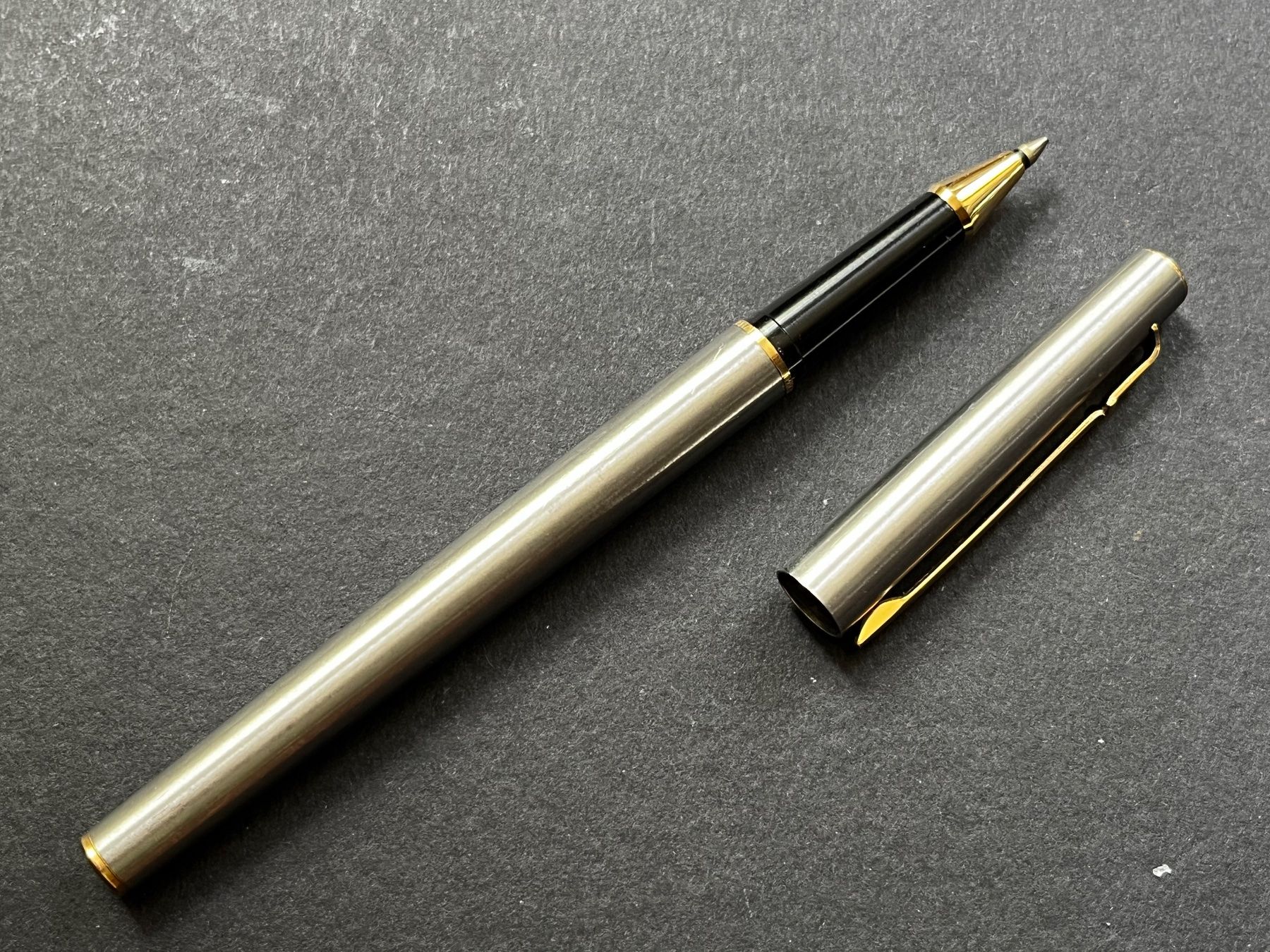 Caran D'Ache Stifte & Marker: Caran d’Ache Roller – Gebraucht aus Zürich von FV.vintage