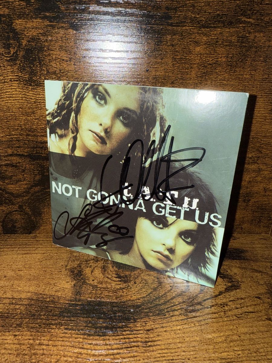 Autogramme: T.A.T.U original Autogramm – Neu (gemäss Beschreibung) aus Allschwil von Collector.Shop.Swizz
