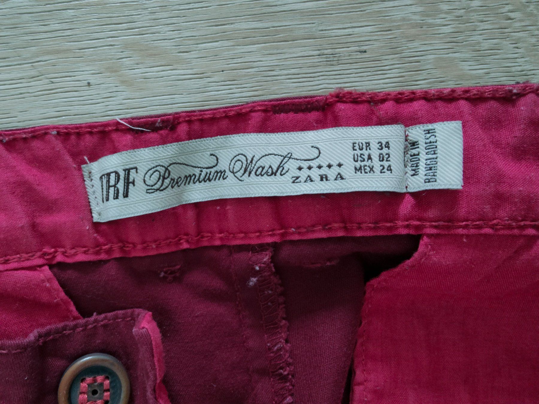Zara Pantaloni: Trendige Zara Damenhose - Grösse 34 – Usato da Birmensdorf ZH venduto da LucaToni02 2