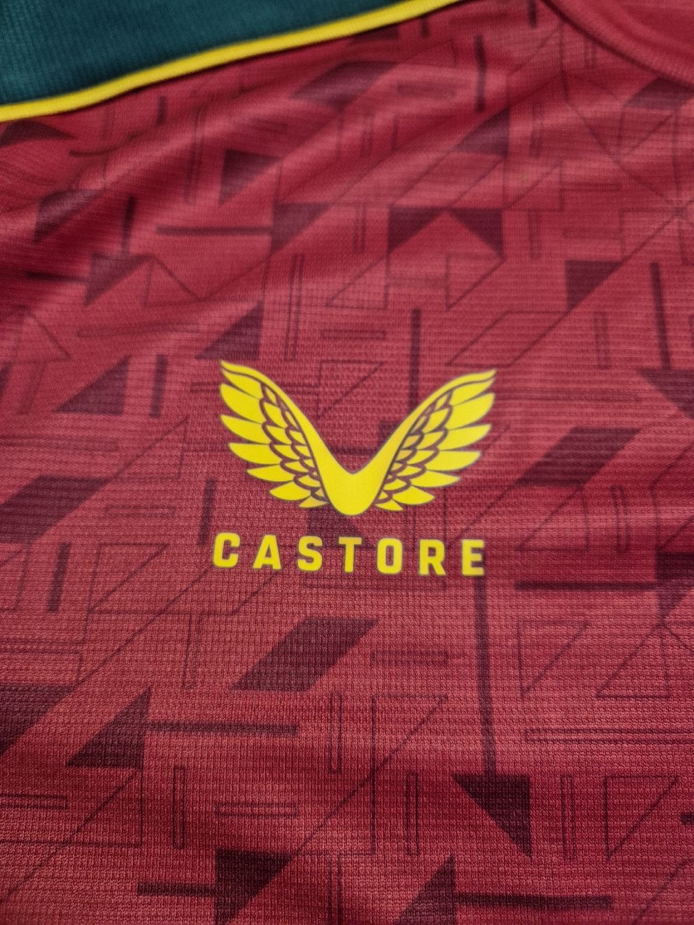Leibchen & Hosen: Castore 23/24 Wolverhampton Trikot Grösse L – Neu (gemäss Beschreibung) aus St. Gallen von CaliSunshine 3