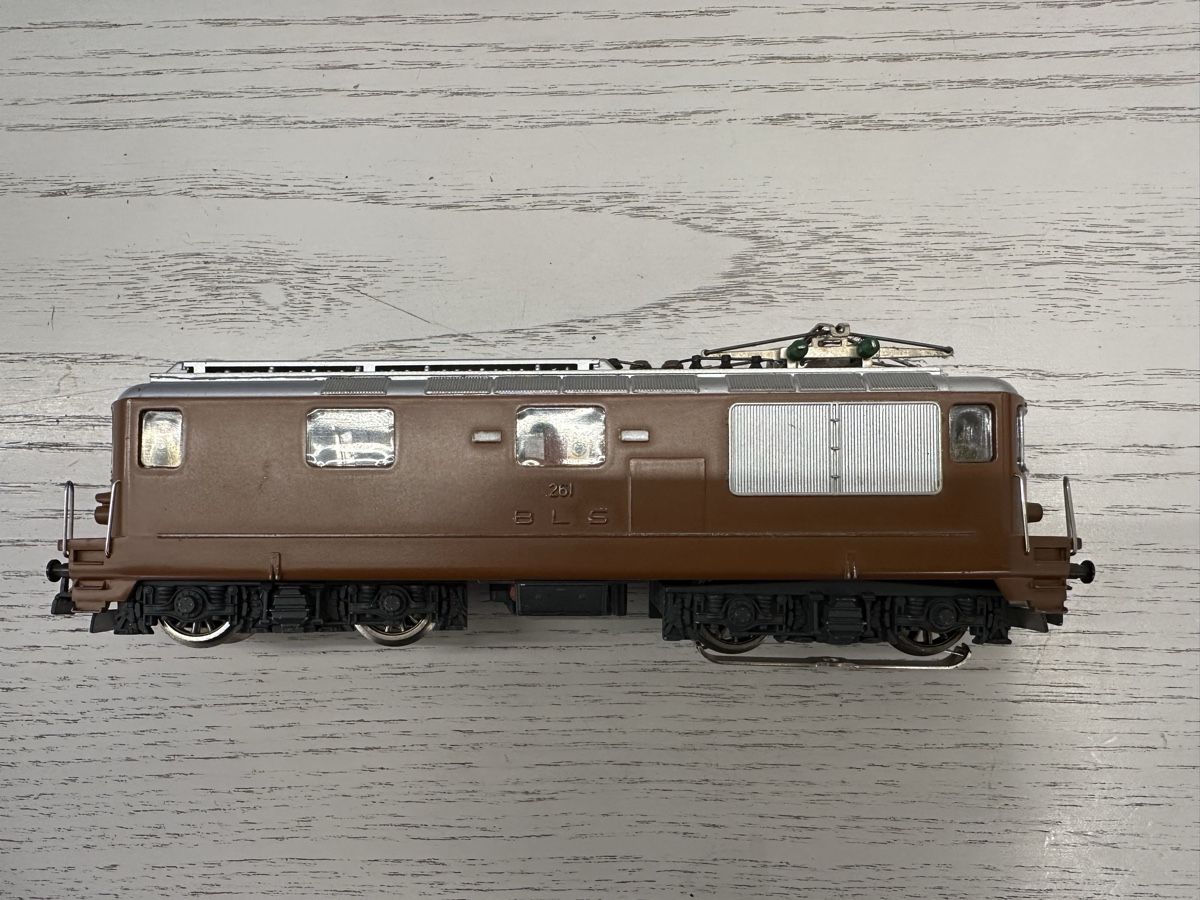 Hag Modelleisenbahnen: Hag 180 BLS Re 4/4 – Gebraucht aus Lupsingen von New-Haven 3
