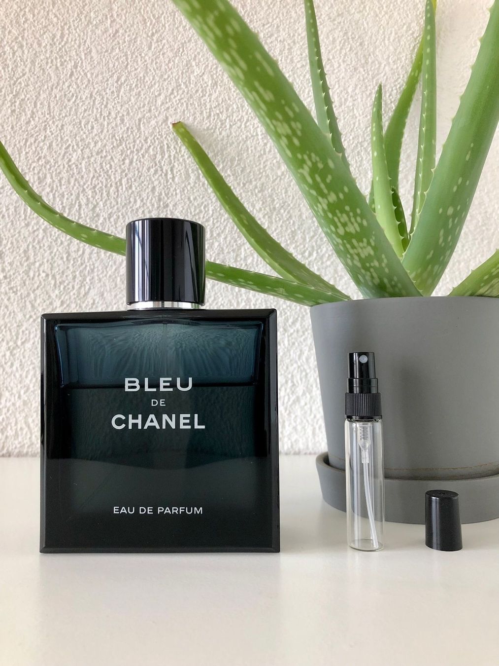 Chanel Profumi & Eau de Toilette: Chanel Bleu de Chanel EdP 5ml Abfüllung – Nuovo (secondo la descrizione) da St. Gallen venduto da Marcus1996