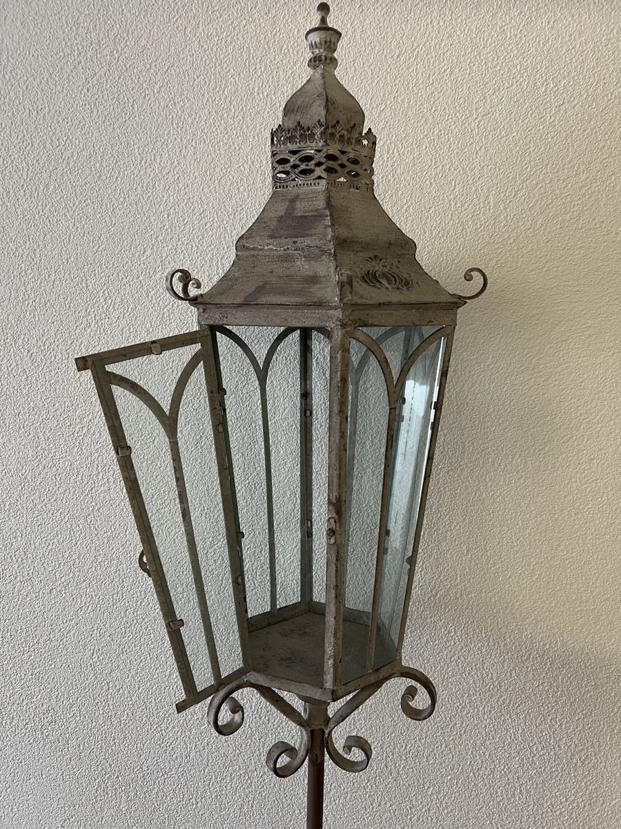 Tutte le decorazioni: Laterne Deko in Shabby Chic Look – Usato da Obfelden venduto da Moscheli 2