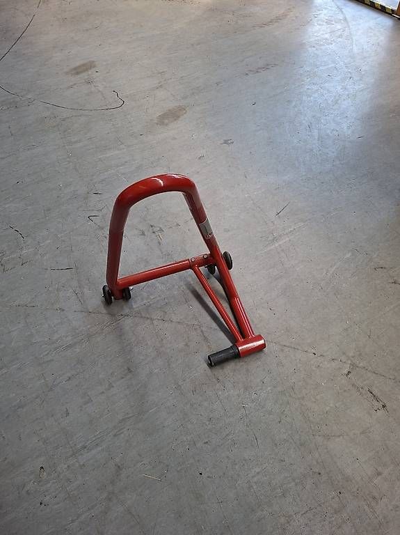 Béquilles: Ducati Hinterrad Boxenständer – D'occasion à Winterthur par chr_6gmv 2