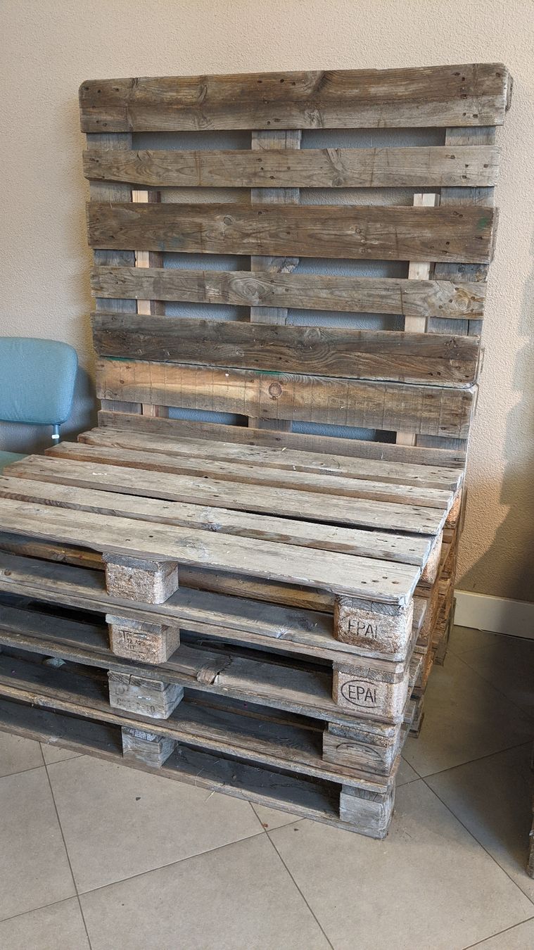 Pallets: Paletten einzeln – Usato da Rüti ZH venduto da kunstreich_8630 1