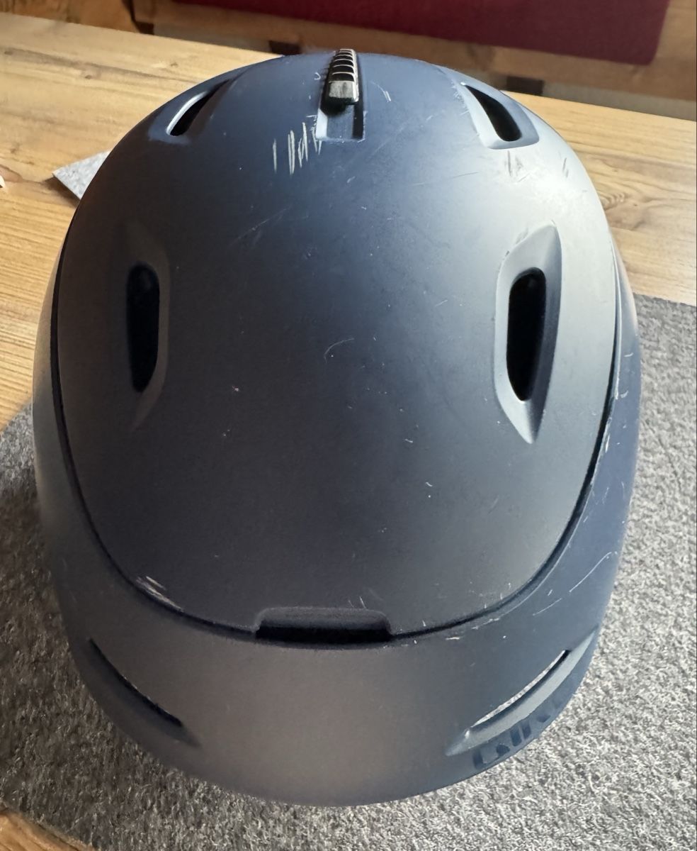Giro Caschi: GIRO Skihelm, dunkelblau, Gr S – Usato da Saas-Fee venduto da omn_5qkz
