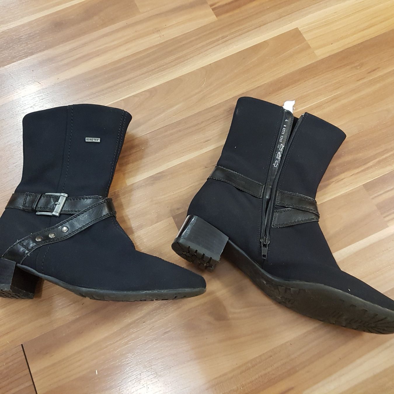Damenschuhe: Stiefel Goretex gr 39 K27 – Gebraucht aus Schwarzenburg von Flamingo07 1