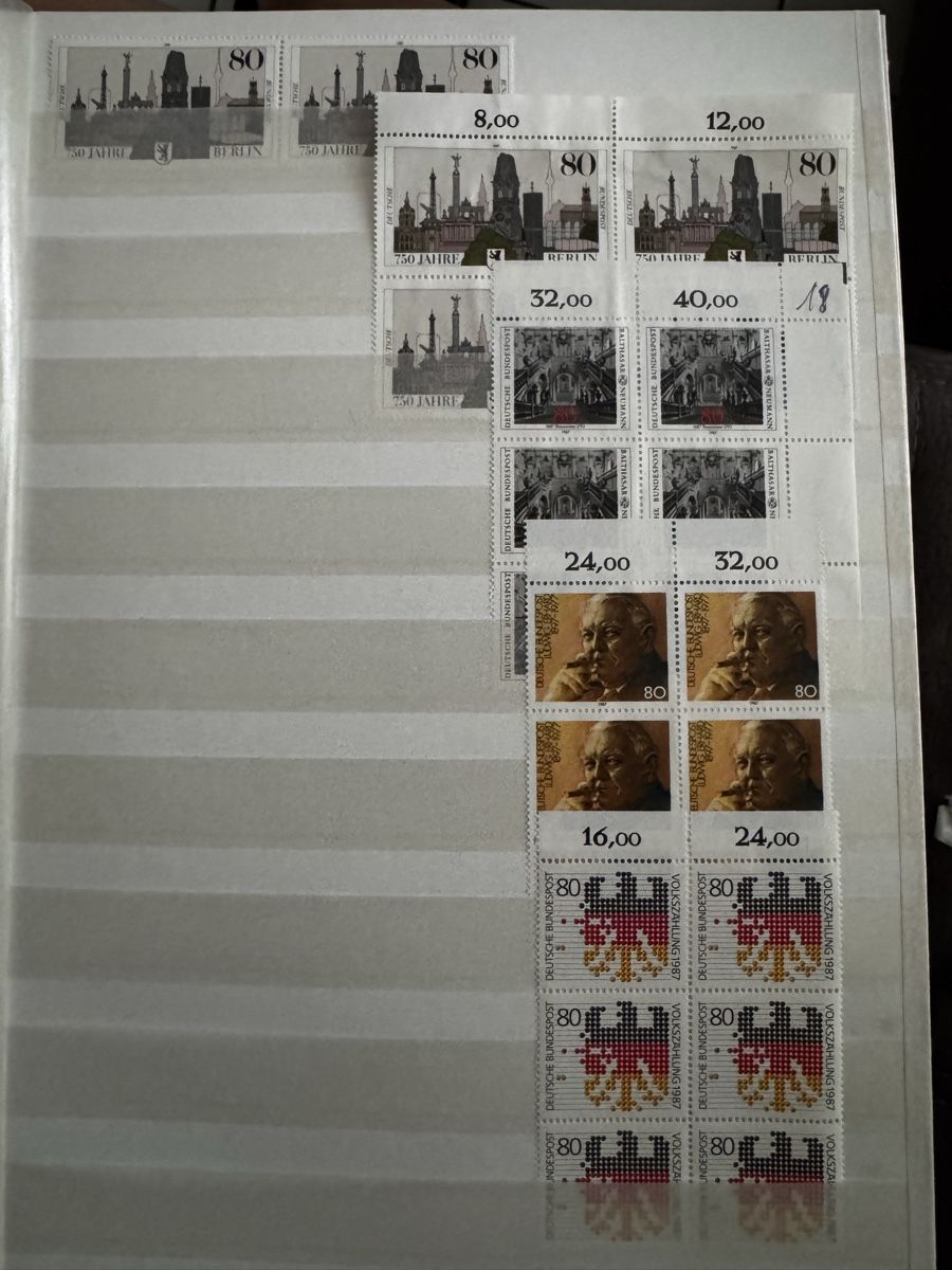 Alle Briefmarken: Briefmarken- Stamp Collection Germany Various Styles, years – Gebraucht aus Olten von Asaliya 1