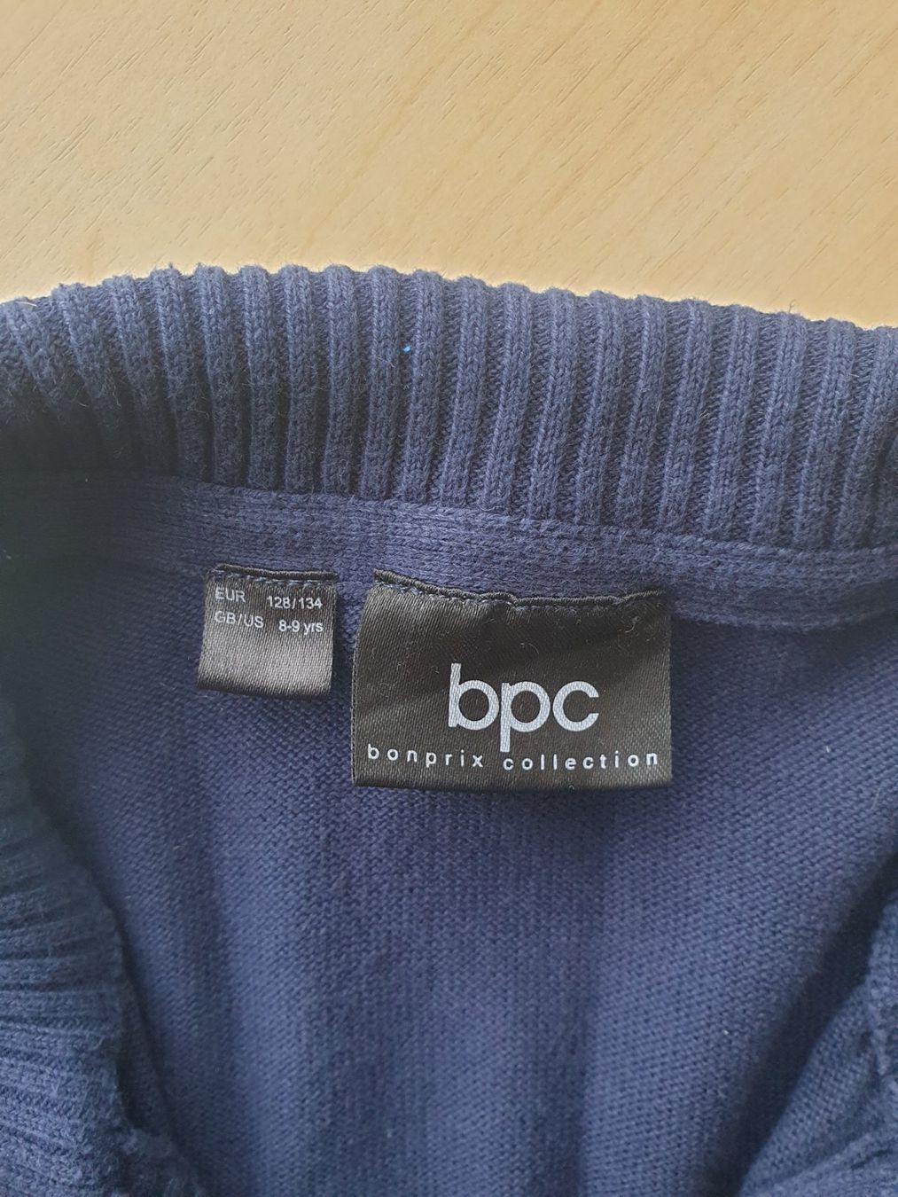 Giacche & Cappotti: Strickjacke Gr. 128/134 – Usato da Emmetten venduto da Hornberger 2