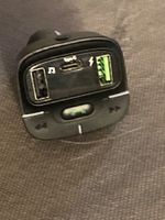 Bluetooth FM-Transmitter Auto – Freisprecheinrichtung & USB-