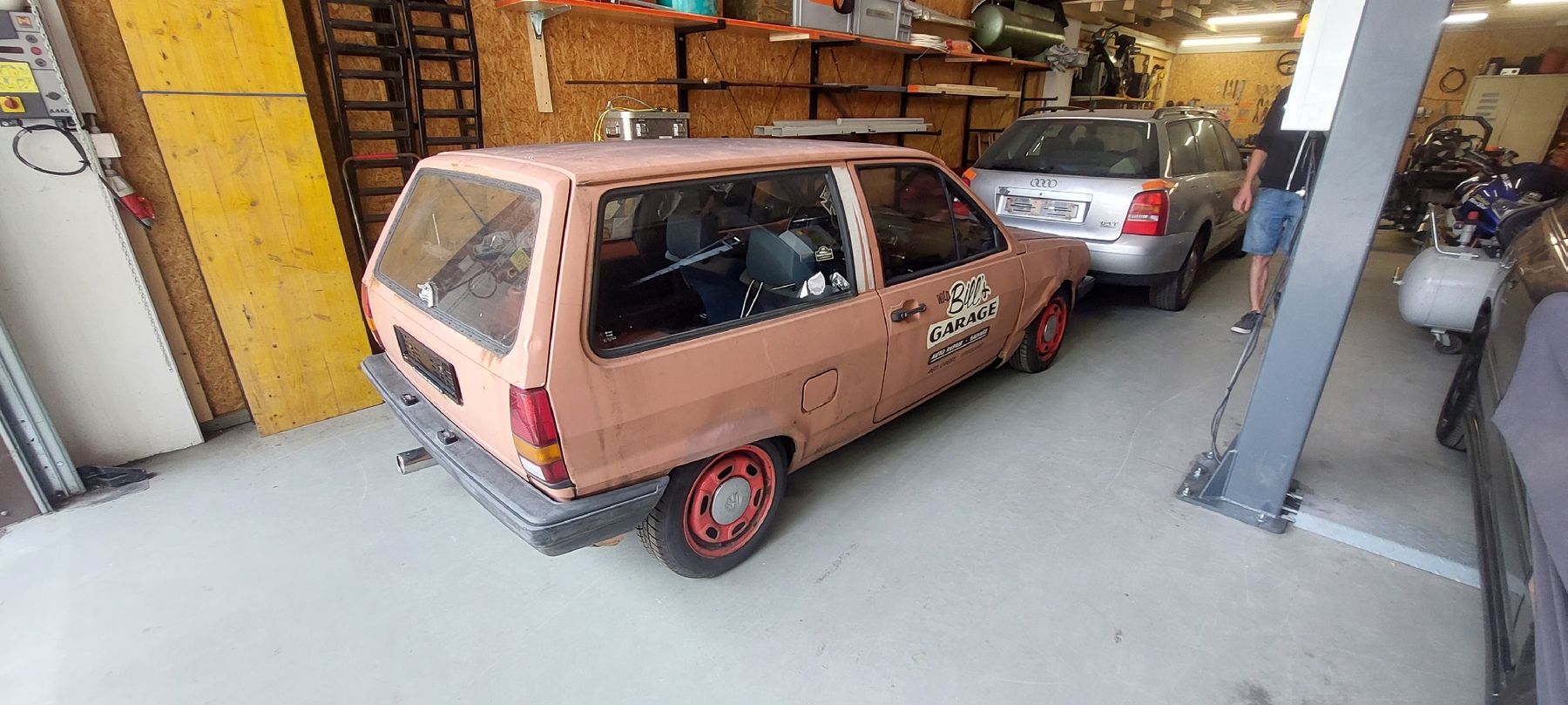 Autos: VW Polo Steilheck als Bastlerfahrzeug oder Teileträger – Défectueux à Muotathal par sil_nd66 3