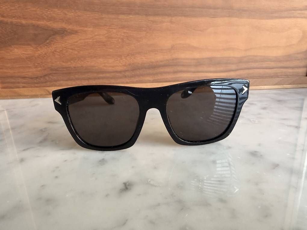 Occhiali & Lenti: Givenchy Sonnenbrille  – Usato da Adligenswil venduto da TST04