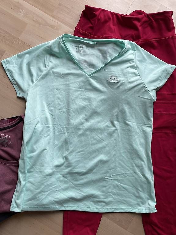 Kleiderpakete: Cooles Sportkleider Paket Gr. M – Gebraucht aus Schönenberg TG von cocifrosch94 4