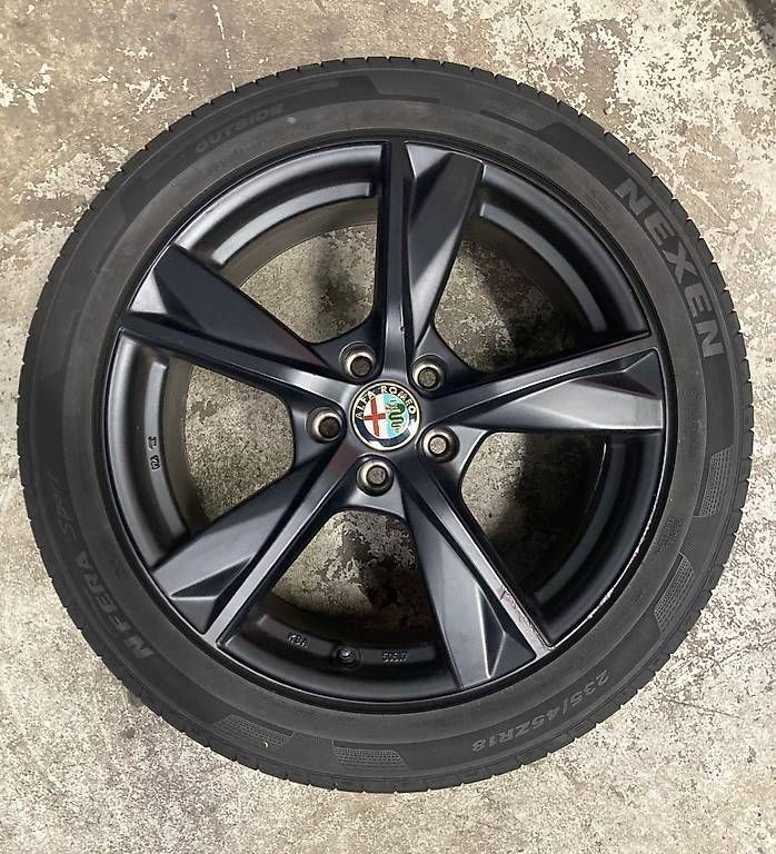 Alfa Romeo Cerchioni: Alfa Romeo 159 Alufelgen – Usato da Rorbas venduto da Acerbi 2