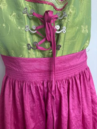 Dirndl von Hammerschmid Grösse M - NEUwertig