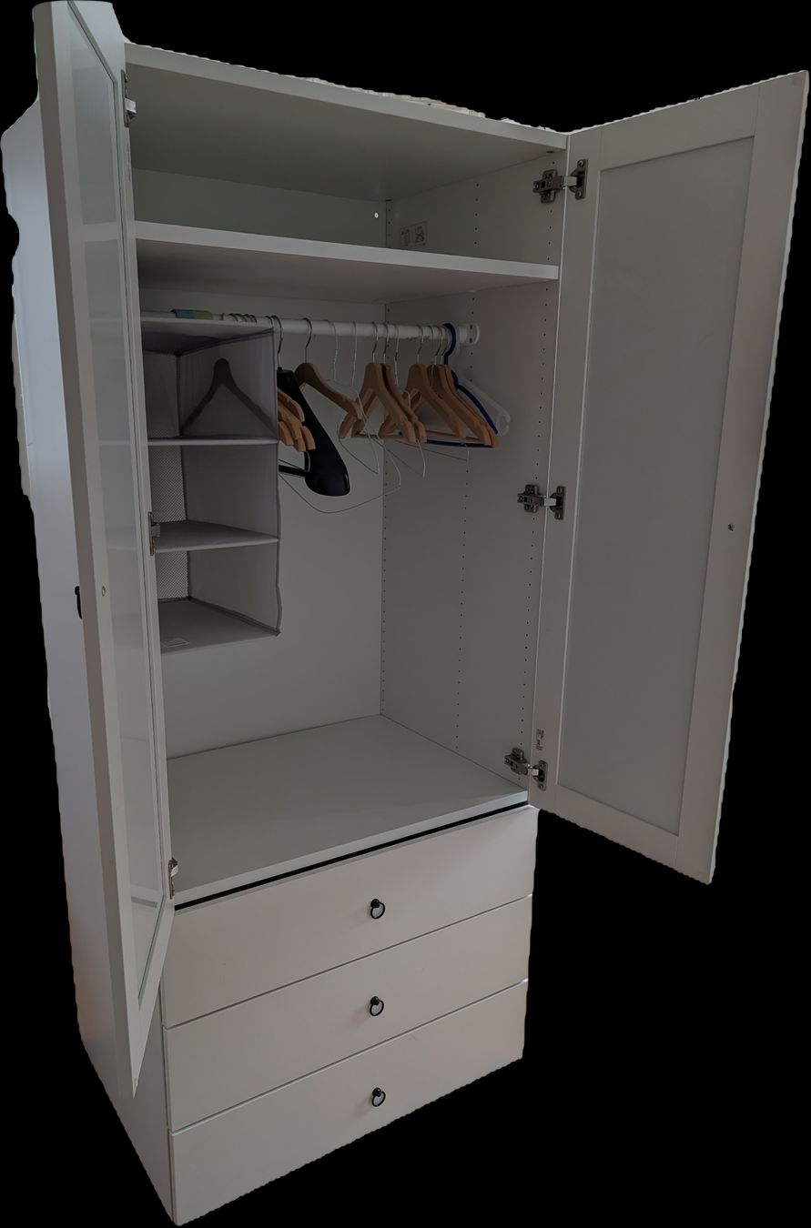 Ikea Armoires: Kleiderschrank  – D'occasion à uster par wildersuuser 1
