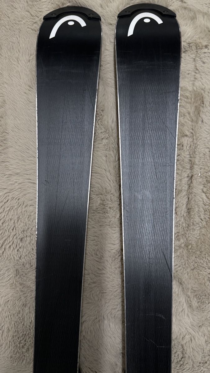 Head Sci: Head Worldcup Rebels Ski mit Bindung gebraucht 144 cm – Usato da Dietlikon venduto da Ajan.001 6