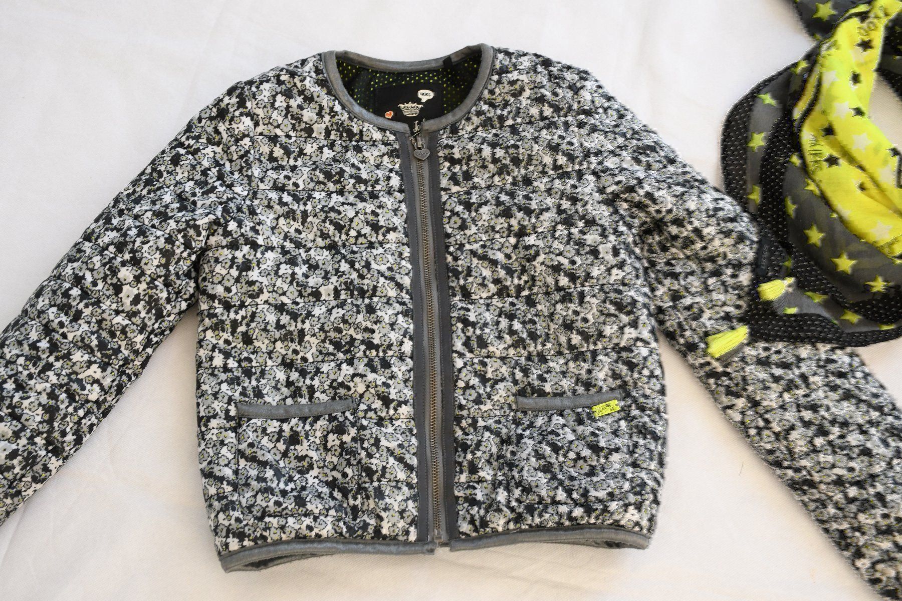 IKKS Jacken & Mäntel: Jacke, Schal von IKKS gr. 140 – Gebraucht aus Nuglar von Korsika2 1