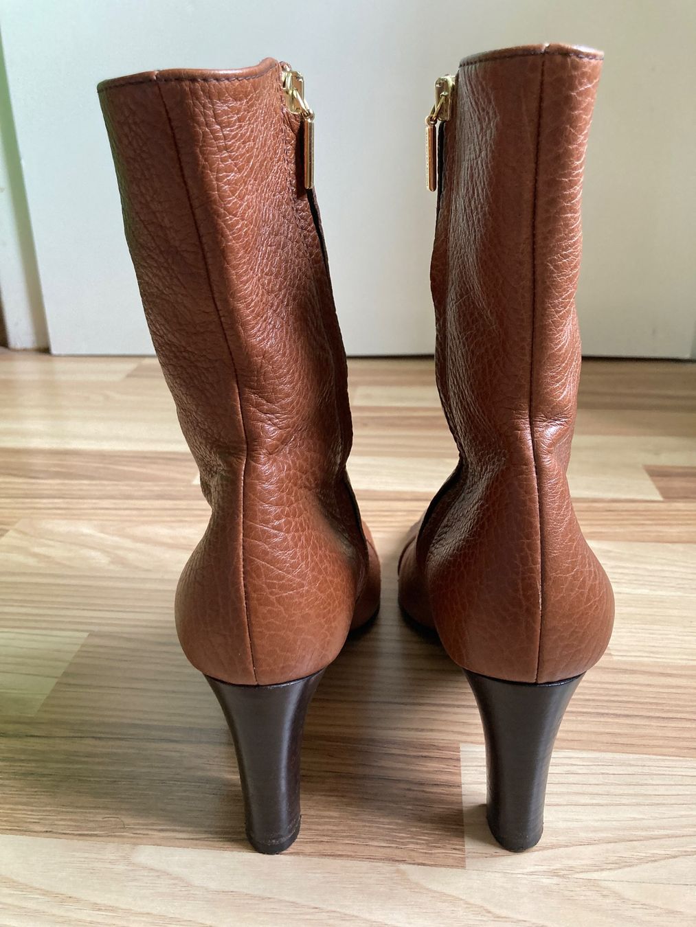 Dolce & Gabbana Scarpe da donna: Dolce & Gabbana Leder-Stiefeletten Gr.40 – Usato da Jonen venduto da Nadeshika 3