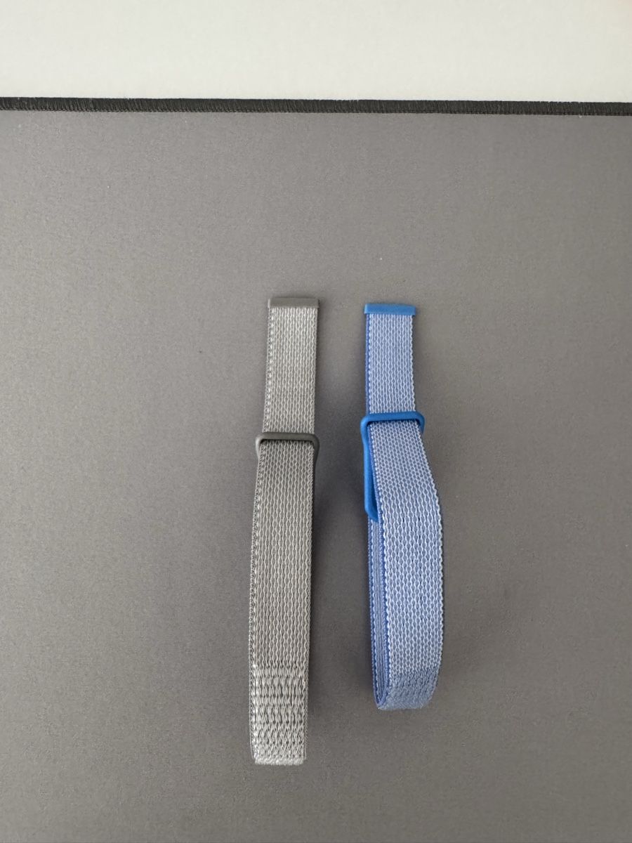 Bracelets: 2 Google Fitbit Air Armbänder – Neuf avec emballage d'origine à Esslingen par Filipecancela 2