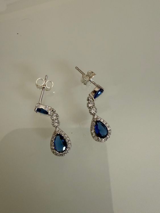 Orecchini pendenti & Orecchini a lobo: 925 Silber-Ohrstecker mit blauer Zirkonia – Usato da Horn venduto da Resvi 1