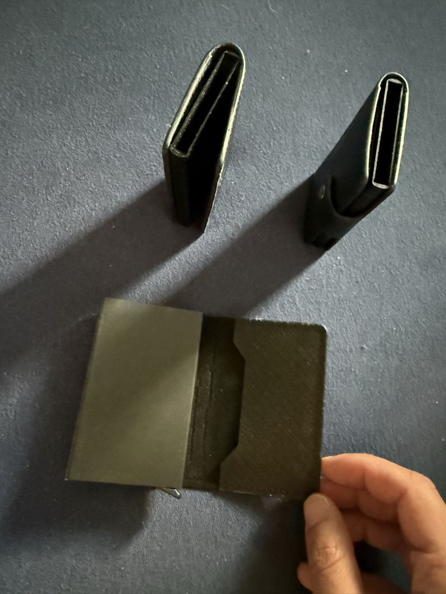 Portafogli: Kartenetuis Carbon Optik schwarz 3 Stk  – Nuovo (secondo la descrizione) da Kriens venduto da Ceer25 2