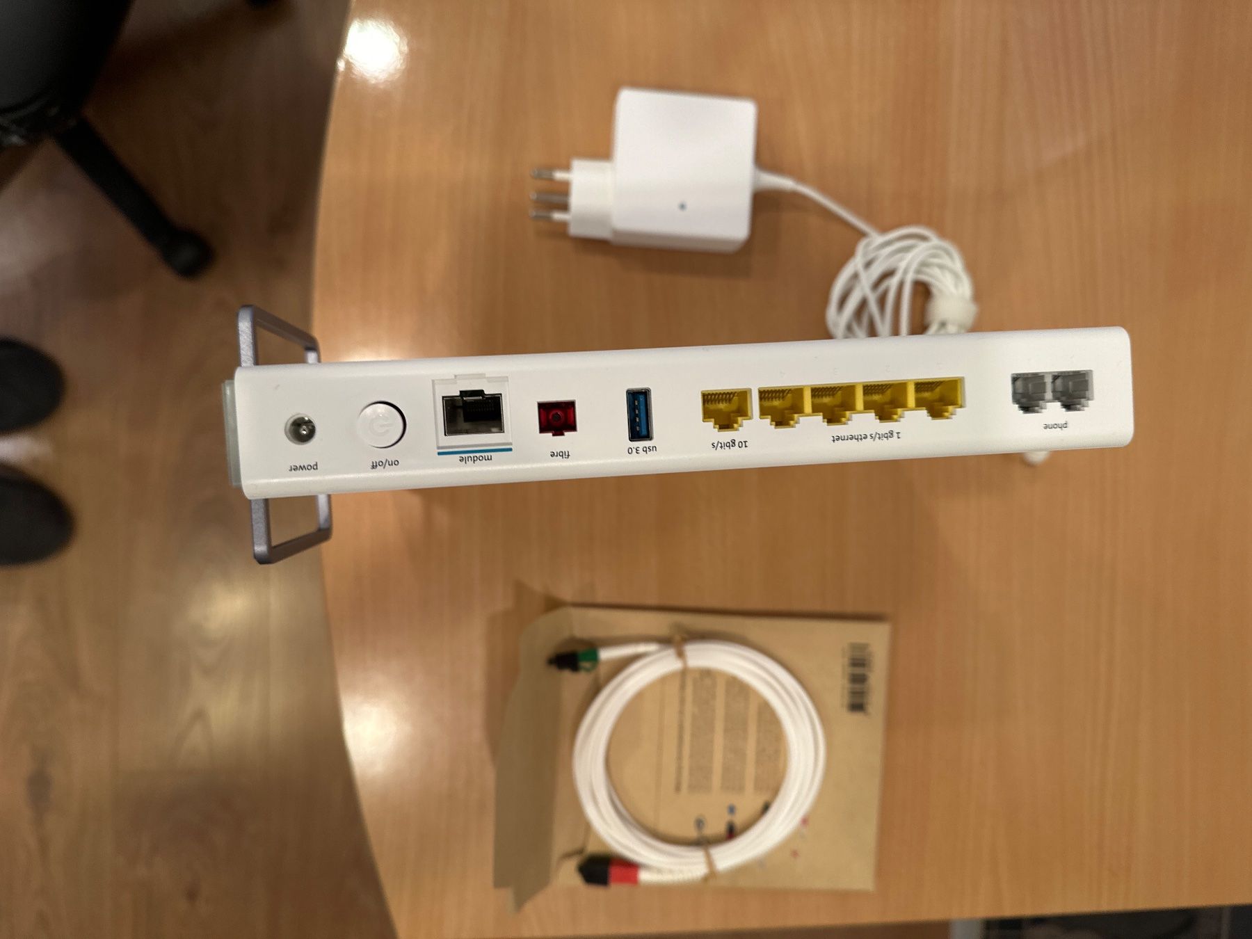 Swisscom Modem & Router: zu Verkaufen Internet-Box 4 von Swisscom. – Usato da Orpund venduto da djgeeser 2