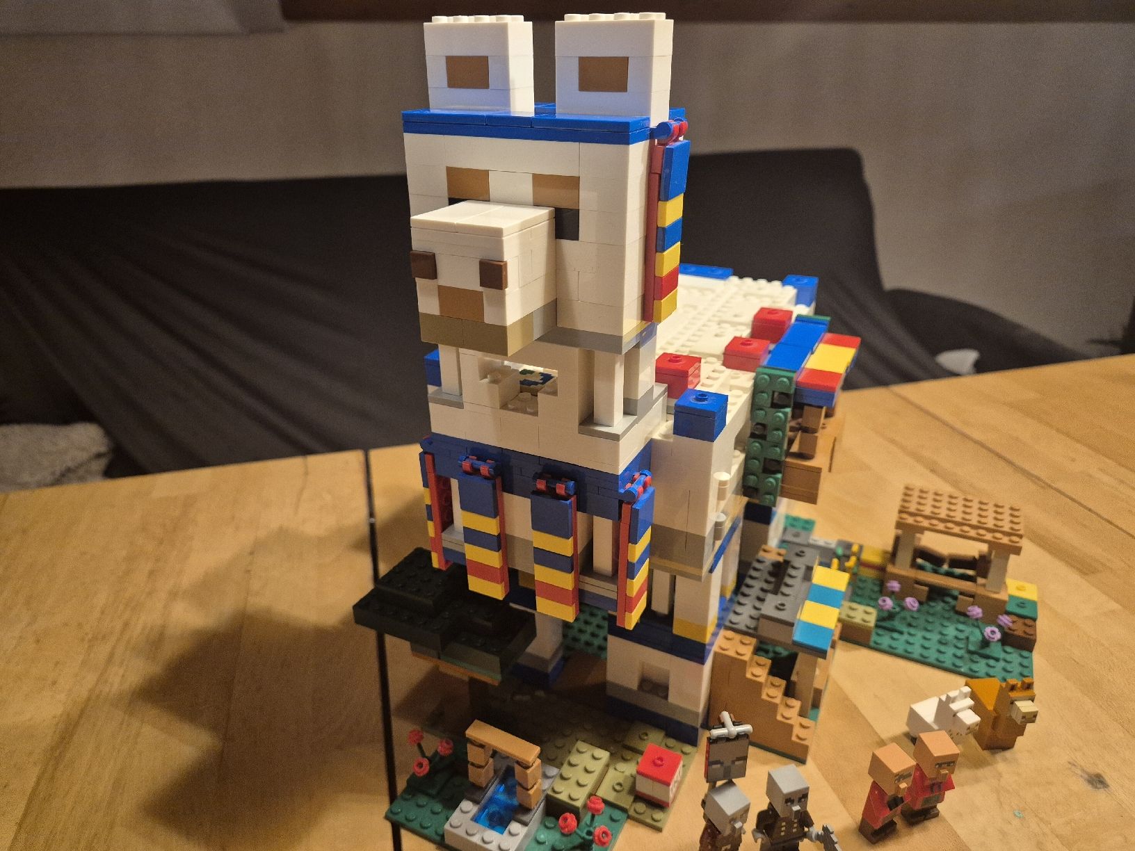 Lego Kit di costruzioni: LEGO Minecraft 21188 Das Lama-Dorf – Usato da Ettiswil venduto da beekeper13 1