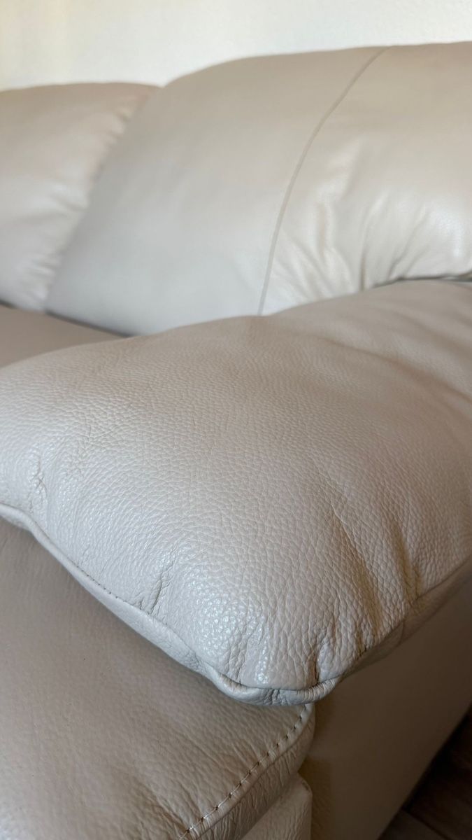 Divani: Leder Sofa – Usato da Kriessern venduto da Kramar12 2
