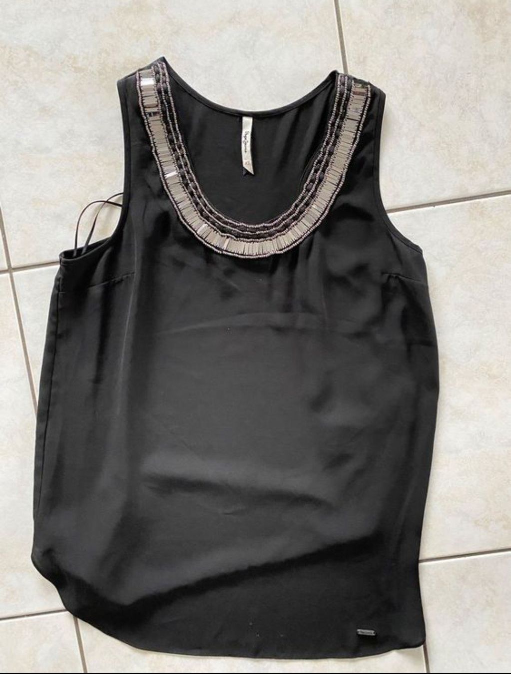 Top: Schwarzes Top XS Pepe Jeans – Usato da Maienfeld venduto da Alpenblume12