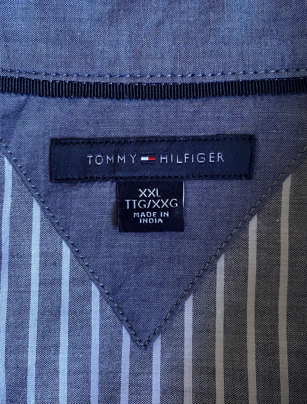 Tommy Hilfiger Camicette: Tommy Hilfiger Bluse Grösse XXL – Usato da Oberwil BL venduto da Leni-Mischi 3