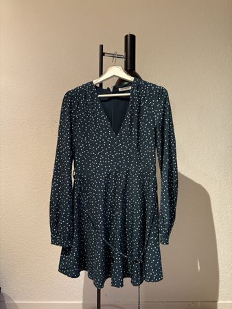 Glamorous Pünktli Kleid Gr. 38 — Sommerliches Kleid